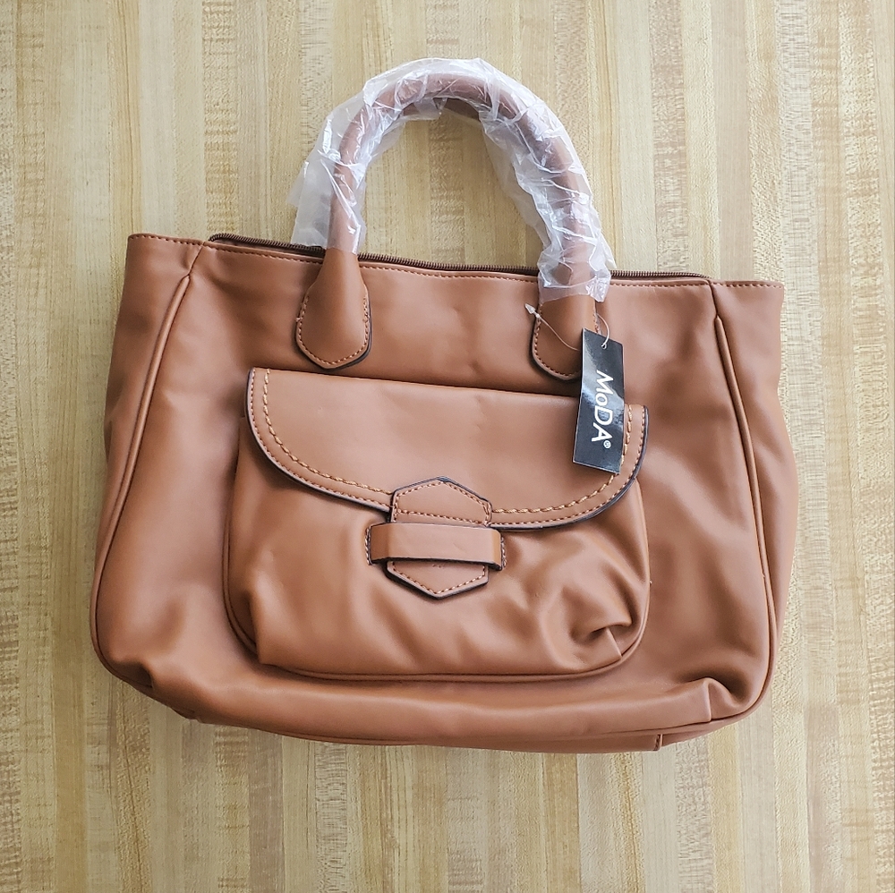 MoDA New York Leather Satchel